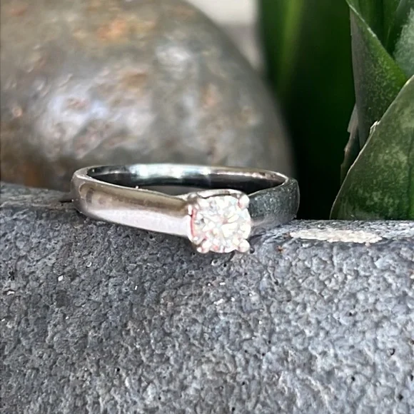 1/3 carat diamond ring